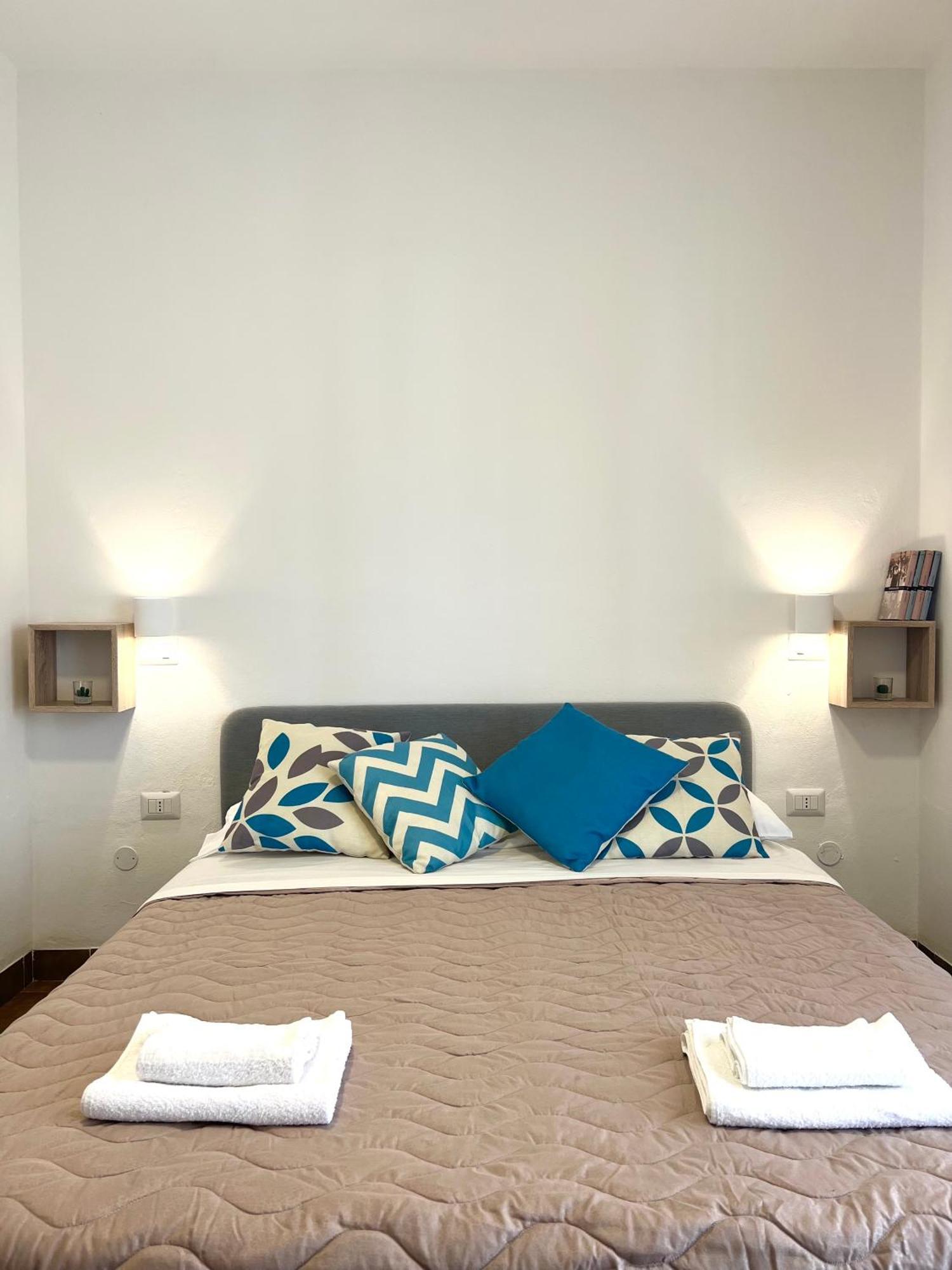 Blue Terrace Guest House 阿尔盖罗 外观 照片