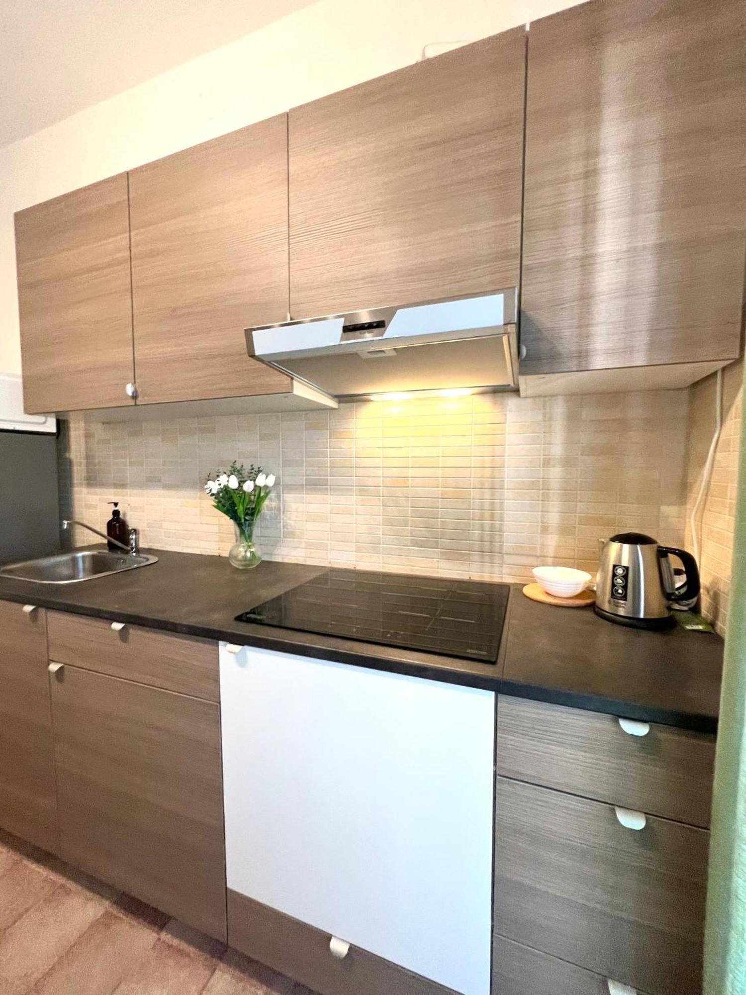 Blue Terrace Guest House 阿尔盖罗 外观 照片