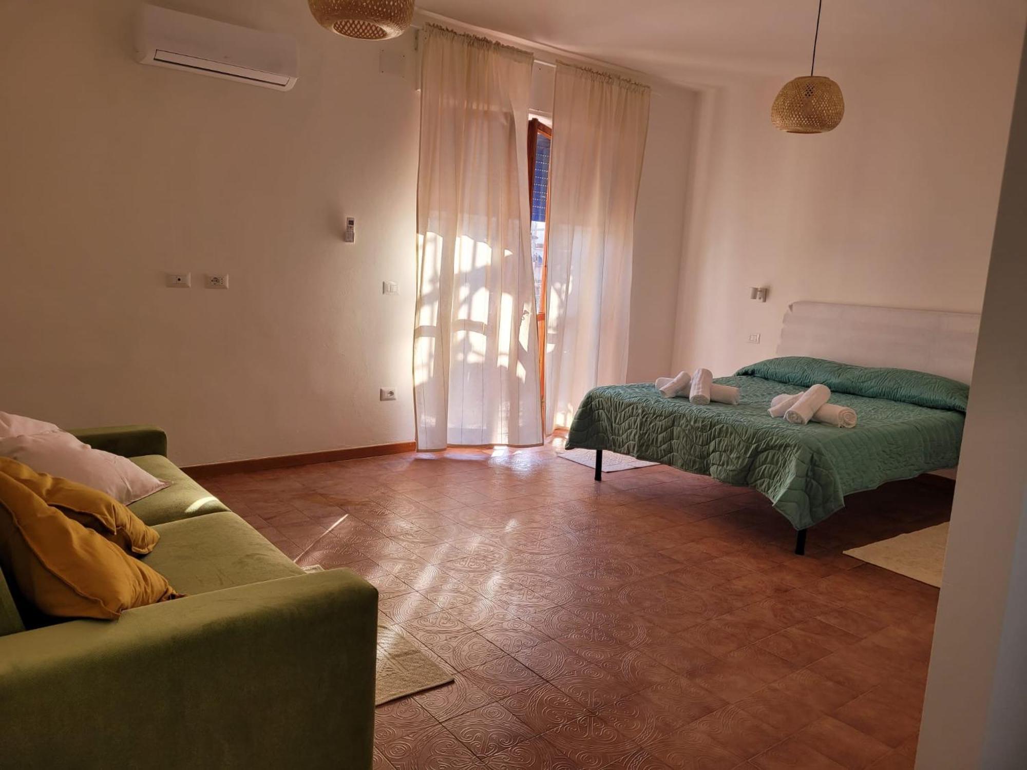 Blue Terrace Guest House 阿尔盖罗 外观 照片